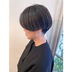 2024人気赤羽カラーショートカット