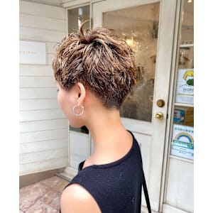 CHAINON赤羽ショートヘア2024人気