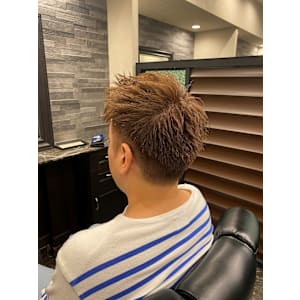 ツーブロックショート