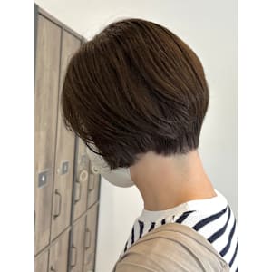 ミルクティベージュカラーミニボブ大人ショートボブショート