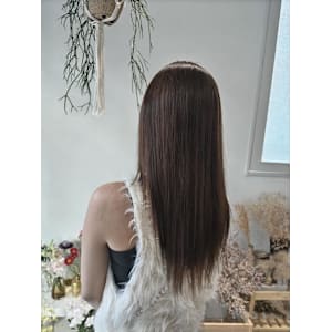 〈 花屋併設校〉ブラウンカラー