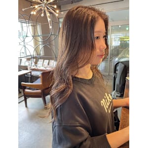 ラテベージュ/透明感/韓国風