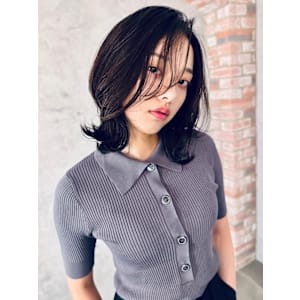 【最旬ヘア】ミディアムレイヤー