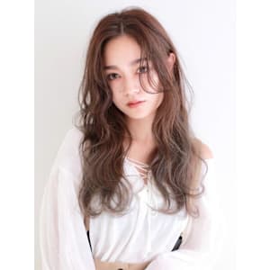 イルミナカラーハイライトゆるウェーブ