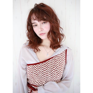 イルミナカラーにハイライトで作る【外国人風ピンクアッシュ】