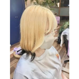 ホワイトブロンドエンドカラー