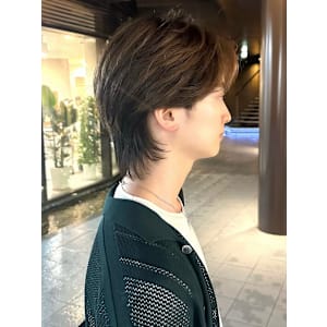 韓国ヘア　ウルフ　バレイヤージュ