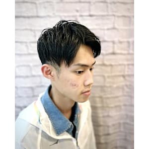 ツーブロックショート/ビジネスショート/アップバング/刈り上