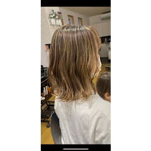 ハイライトカラー✖️ベージュ