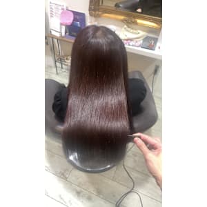 ULTOWAトリートメントで髪質改善！