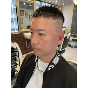 ロンドンデザインスキンフェード【大宮/バーバー】