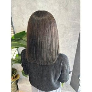 透明感アッシュカラー