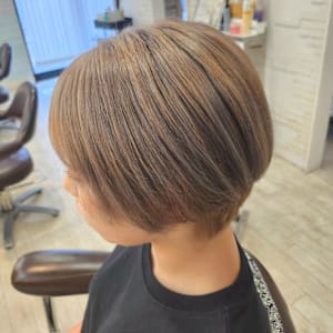 シナモンベージュ