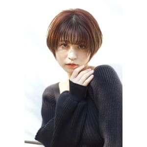 大人かわいい大人ショート重め重めショートくびれショート