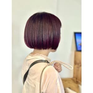 ブリーチ無しのピンクカラー♪ワンレンミニボブ