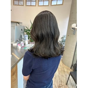 TRUCKIN UP THE PATH×ミディアム