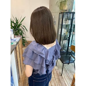 TRUCKIN UP THE PATH×ミディアム