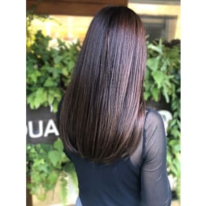 ラベンダーブラウン　艶髪　髪質改善　ストレート　ロングヘア