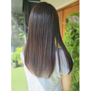 オリーブカラー　ストレート　髪質改善　艶髪　ロング　暗髪