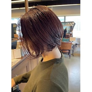 ラテベリー/Aujuaカラー/前下がりボブ