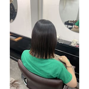 ぱつっとボブ/ストレート/縮毛矯正