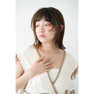 くびレイヤーエモージュグレージュカラーくびれショート/吉祥寺