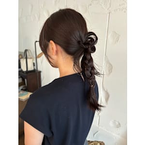 お呼ばれアレンジ