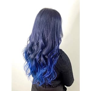 ブルーグラデーション