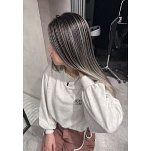 ★筋感細めのエアタッチバレイヤージュ★