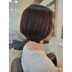 クビレショートボブ　絶壁解消ショートボブ