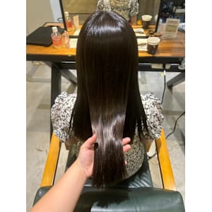 縮毛矯正/20代30代/姪浜