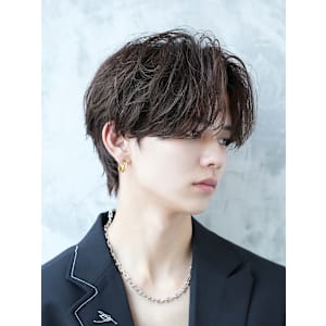 【alpha 新宿】センターパート×中性的