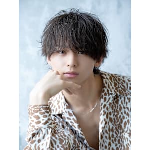 【alpha 新宿】マッシュ×ツイストスパイラルパーマ