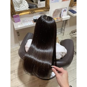 髪質改善ULTOWAトリートメント