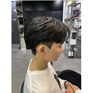 miu&宇都宮良太　メンズ韓国風センターパート