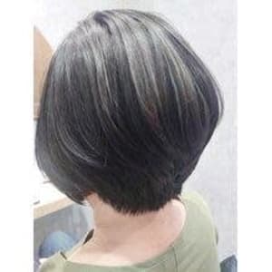 白髪ぼかし×柔らかグレージュベージュ