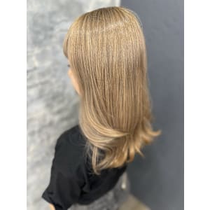 ミルクティーカラーイルミナカラーエギョモリ