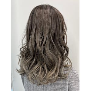 バレイヤージュ