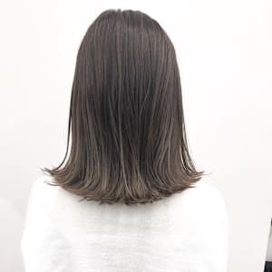 グレーアッシュ