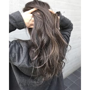 フォギーベージュ