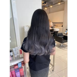 アッシュグレー