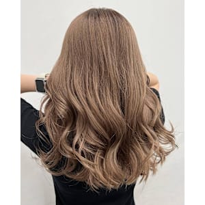 ミルクティーベージュ