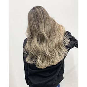 ホワイトミルクティー