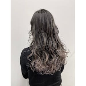 ナチュラルアッシュグラデ