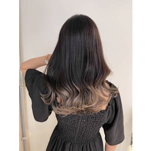 グラデーションベージュ