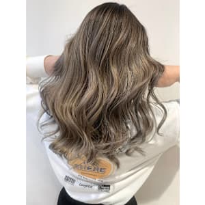 バレイベージュ