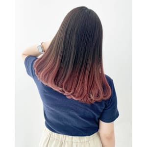 ピンクブラウングラデーションロブ