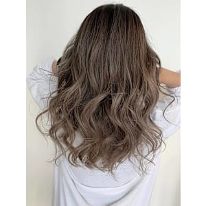 ライトオリーブベージュセミー