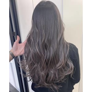 アッシュベージュハイライト