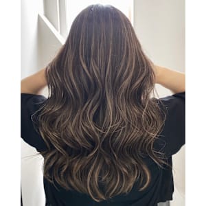 ハイライトブラウンカラー